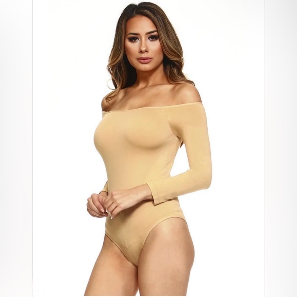 Off-Shoulder Long Sleeve Beige Bodysuit - Picture 2 of 4